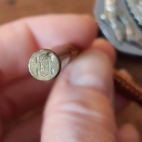 RARE! Vintage WW2 'sweatheart' custom made BOLO tie - Canadian Armoured Corp - Picture 3 of 4